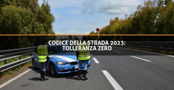 Codice della strada 2023 - Pulzoni Antonelli Auto CopertinaCodice della strada 2023 - Pulzoni Antonelli Auto Copertina